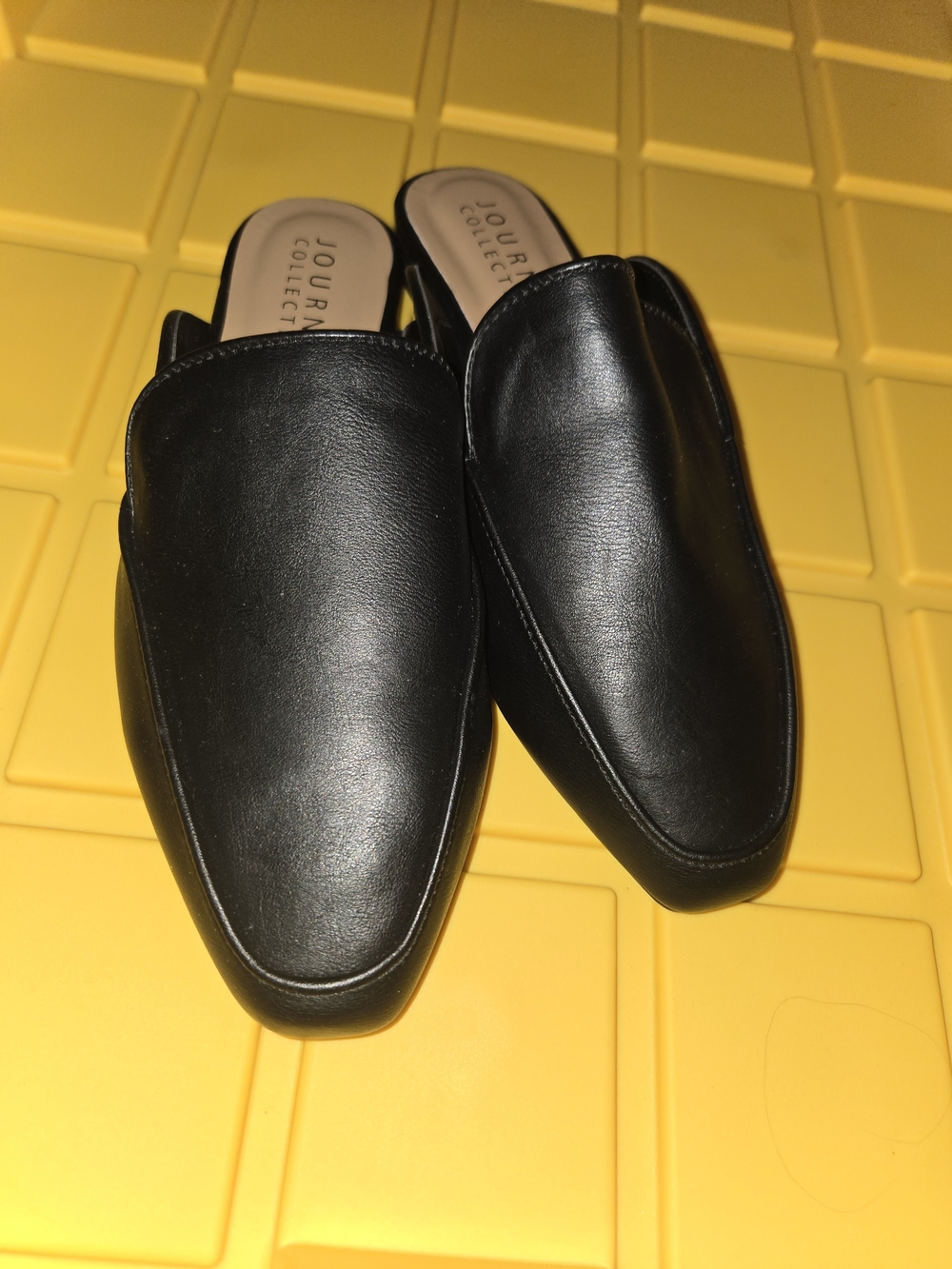 Journee Collection Black Faux-Leather Backless Flats